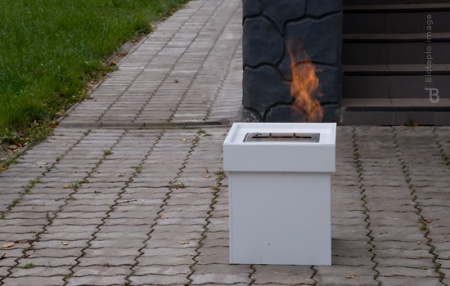 Биокамин Bioteplo Flam Box маленький по цене 28 000 руб.